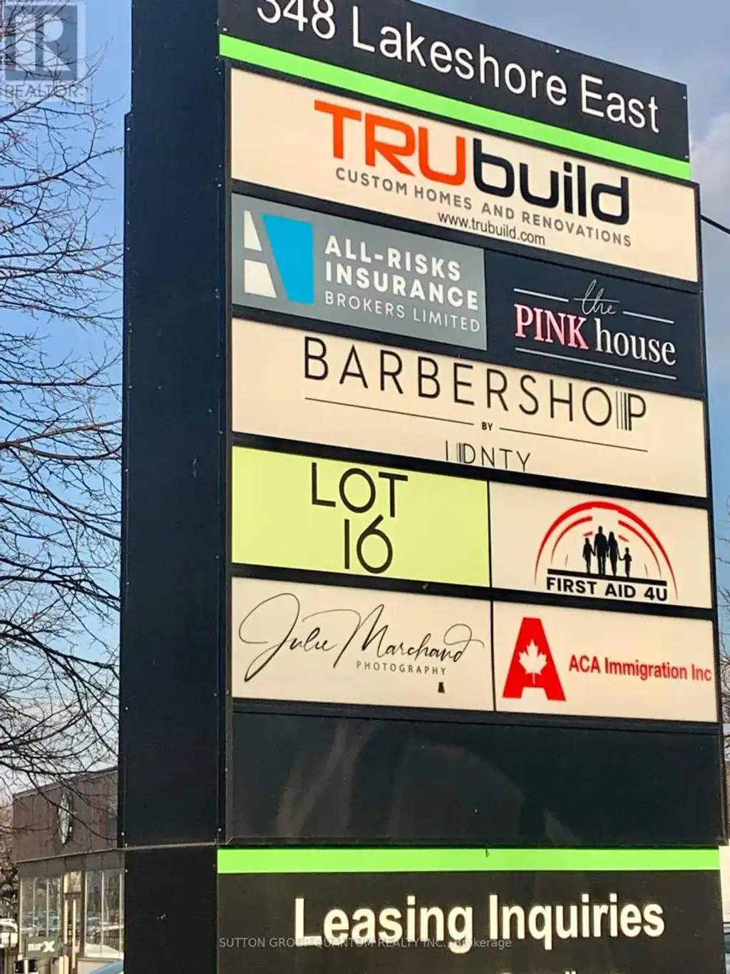 204 - 348 Lakeshore Road E, Mississauga (Port Credit)
